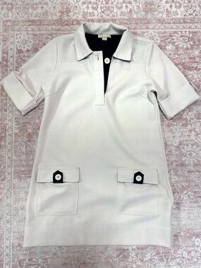 Contrast 🤍 White & Navy Collared Dress